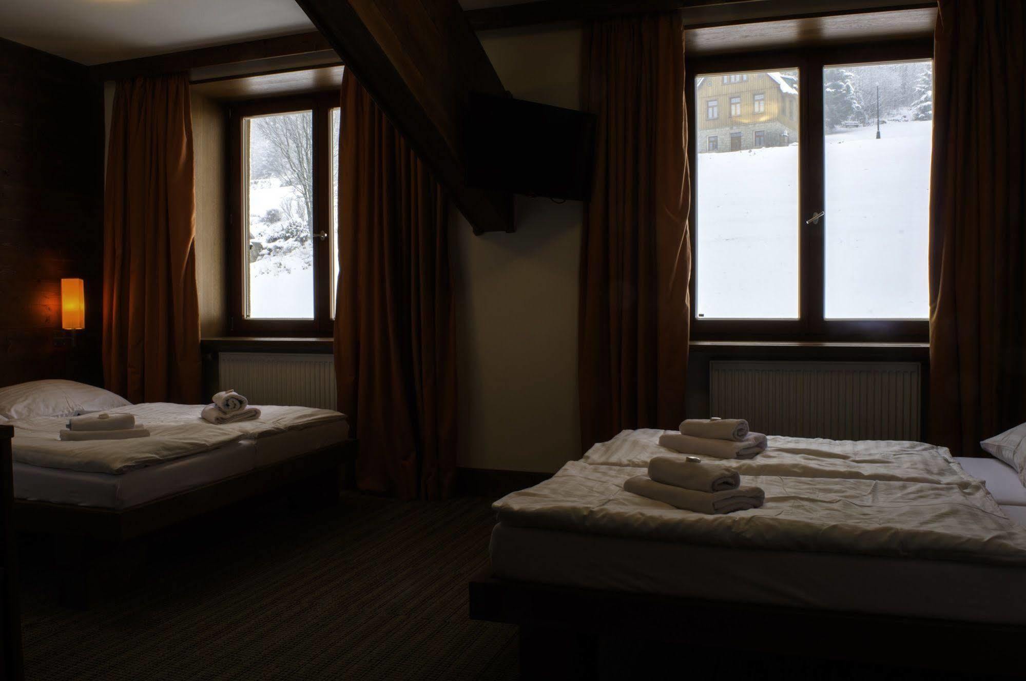 Hotel Adam Špindlerŭv Mlýn 외부 사진